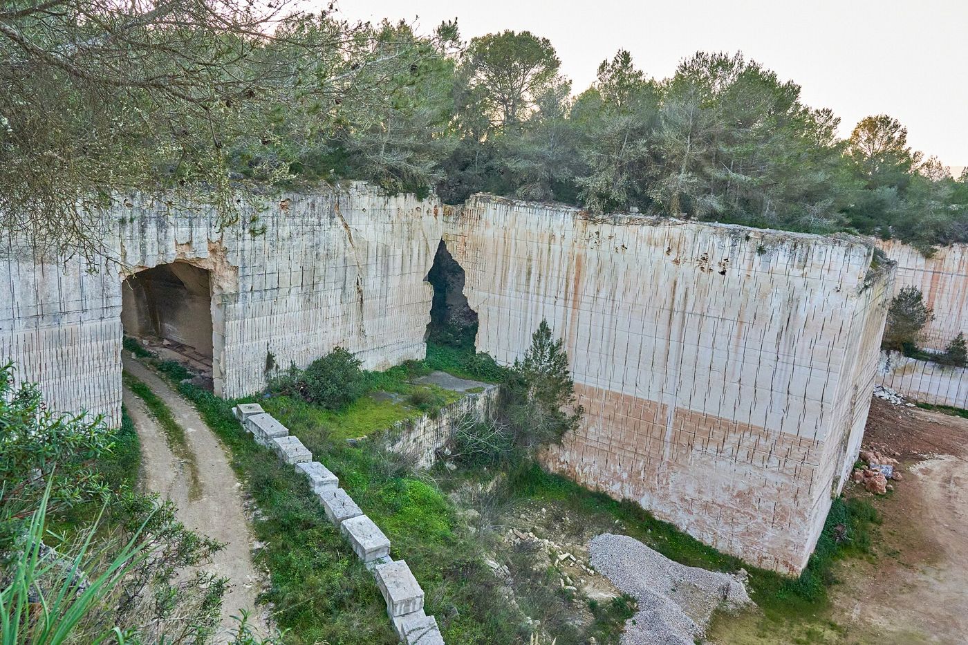 Pedrera de marès — Pedrera den Carreres, Santa Margalida, Mallorca (6)
