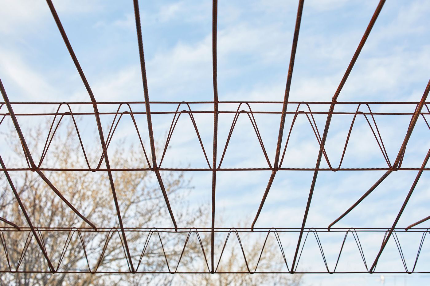 Estación enológica de Felanitx , metallic pergola