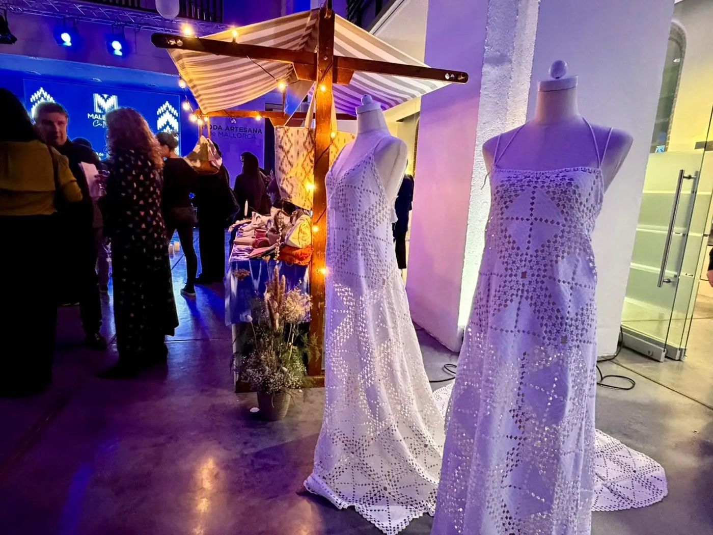 Vestidos en la ruta Moda Artesana, ITB Berlín