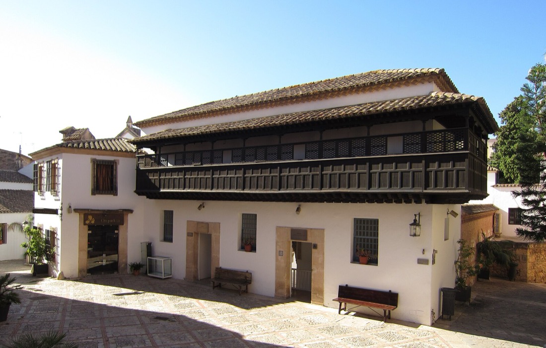 Casa Canaria, Pueblo Español, Palma de Mallorca - panoramio