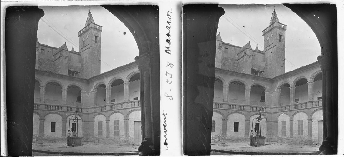 Courtyard of the Dominican convent in Manacor